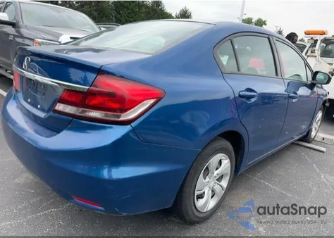 2015 Honda Civic Lx z USA, uszkodzony, nr VIN 2HGFB2F43FH059351